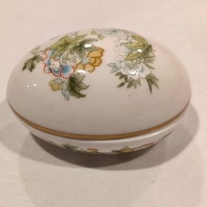Porcelain egg shaped trinket box